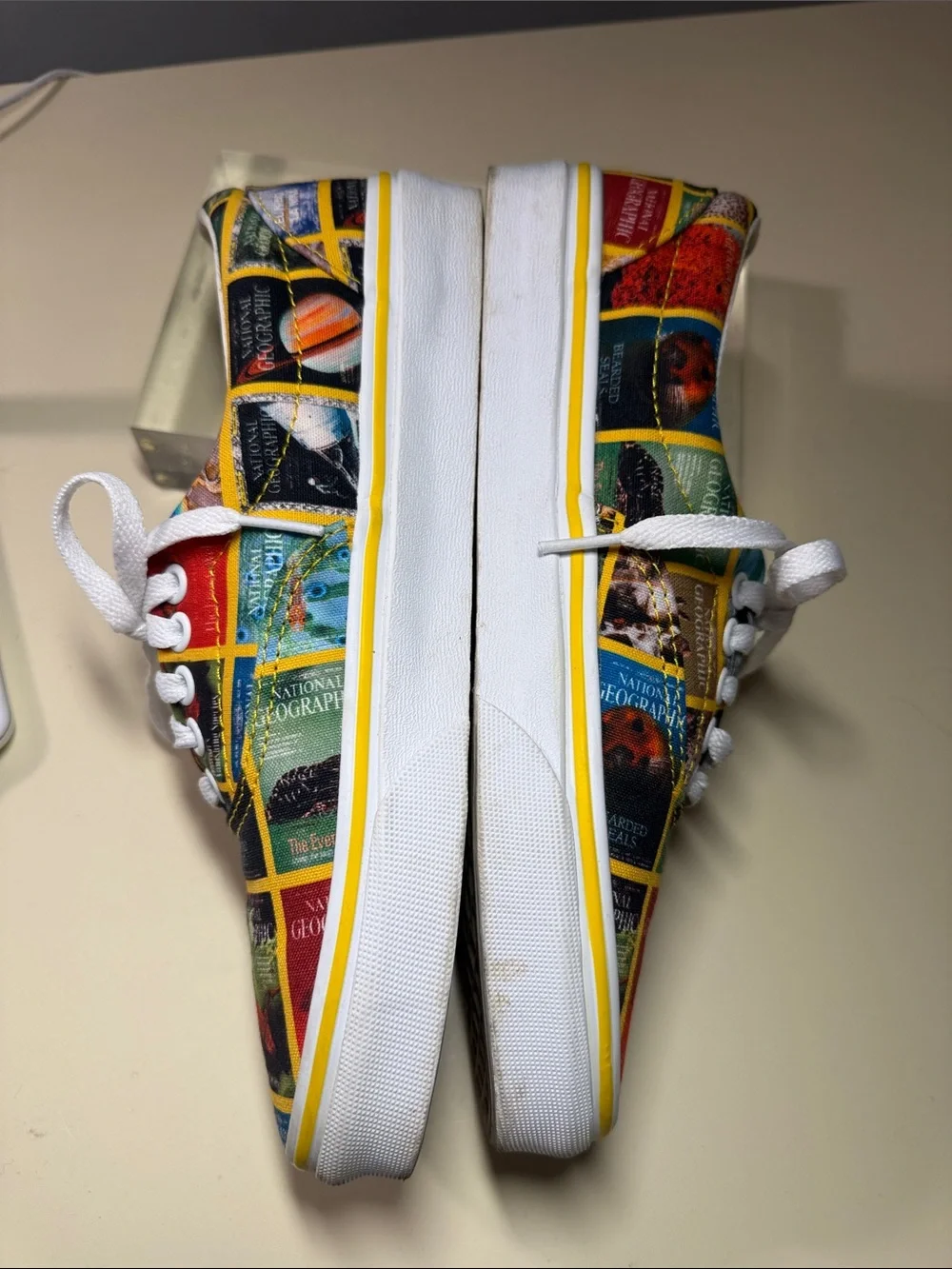 Vans Low-Top National Geographic Sneakers Size 8 Ladies Size 6.5 Men